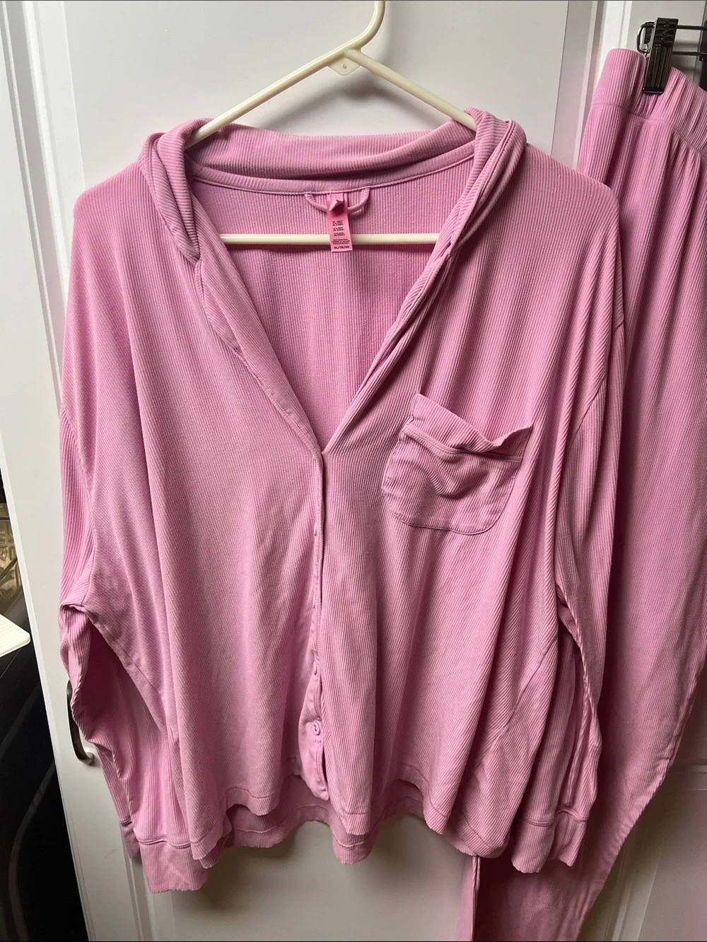 SKIMS Bubblegum Pink Two-Piece Lounge Pajama Set, XL